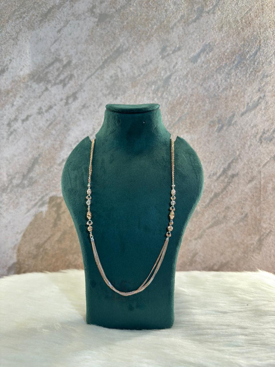 Nayra Elegance Chain