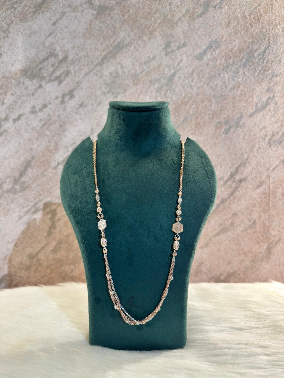 Nova Charm Chain
